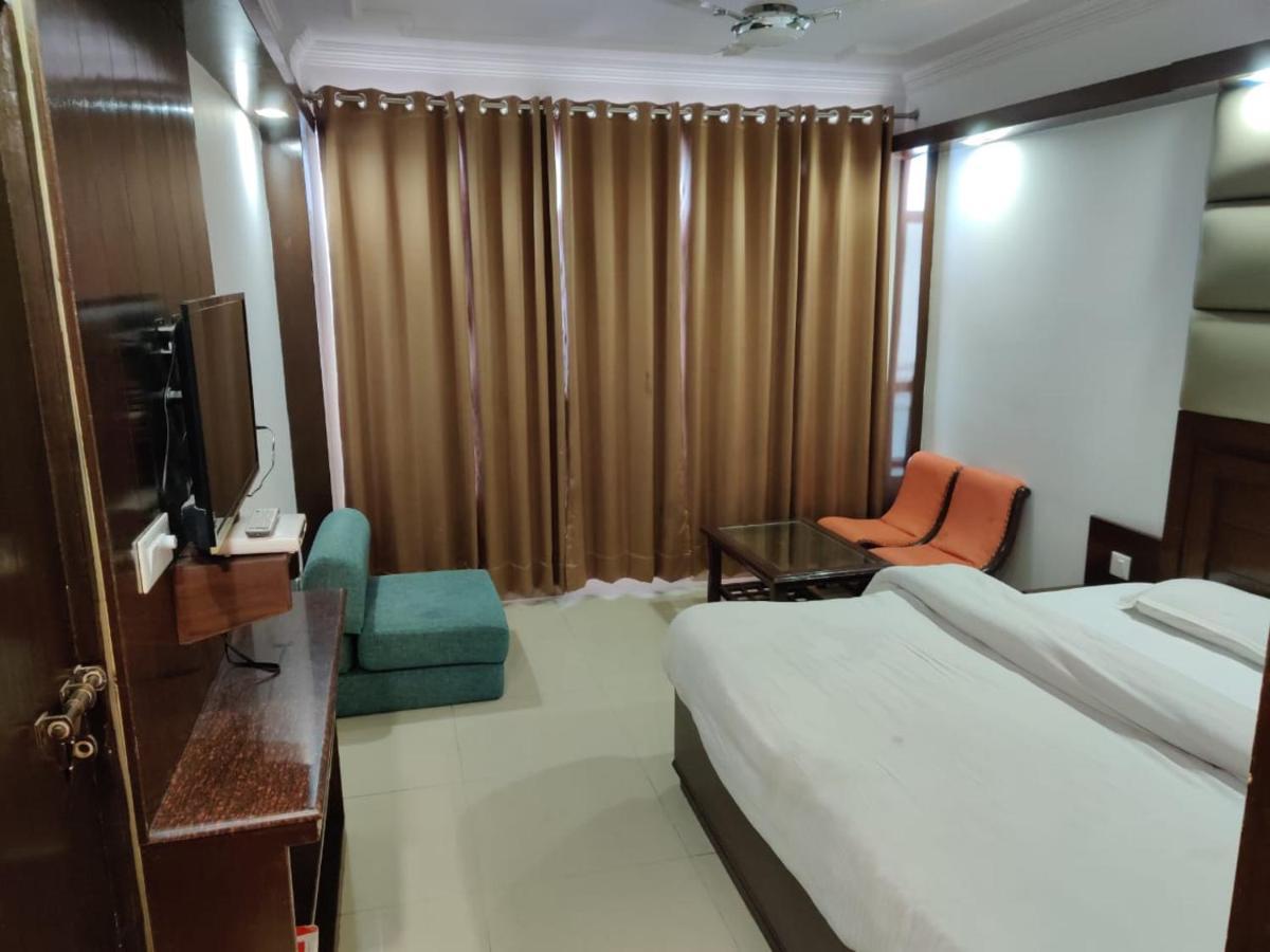 Hotel Hill Queen Mussoorie Exterior foto